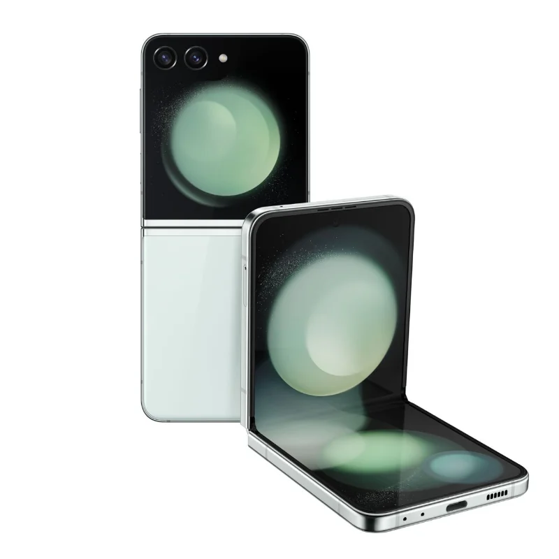 Samsung Galaxy Z Flip 5 view 3